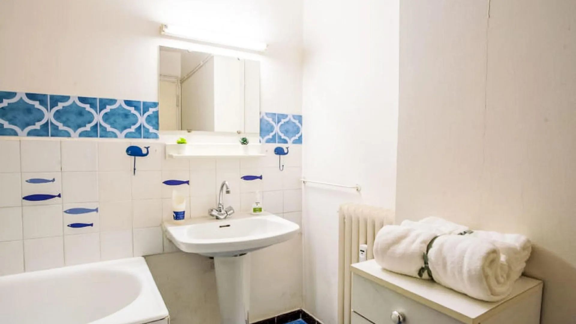 Apartment Les Iris-2 By Interhome Le Lavandou