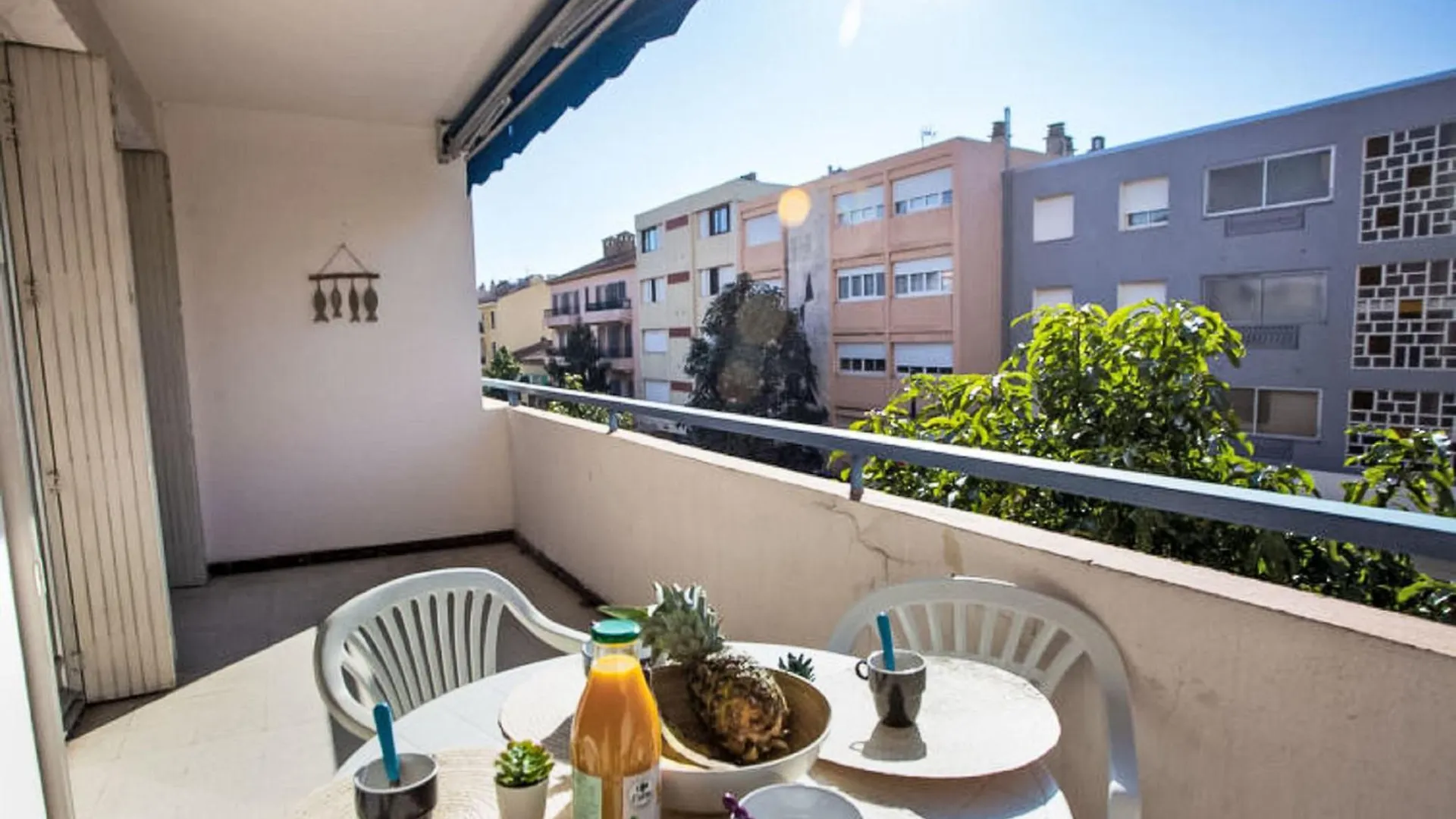 Apartment Les Iris-2 By Interhome Le Lavandou