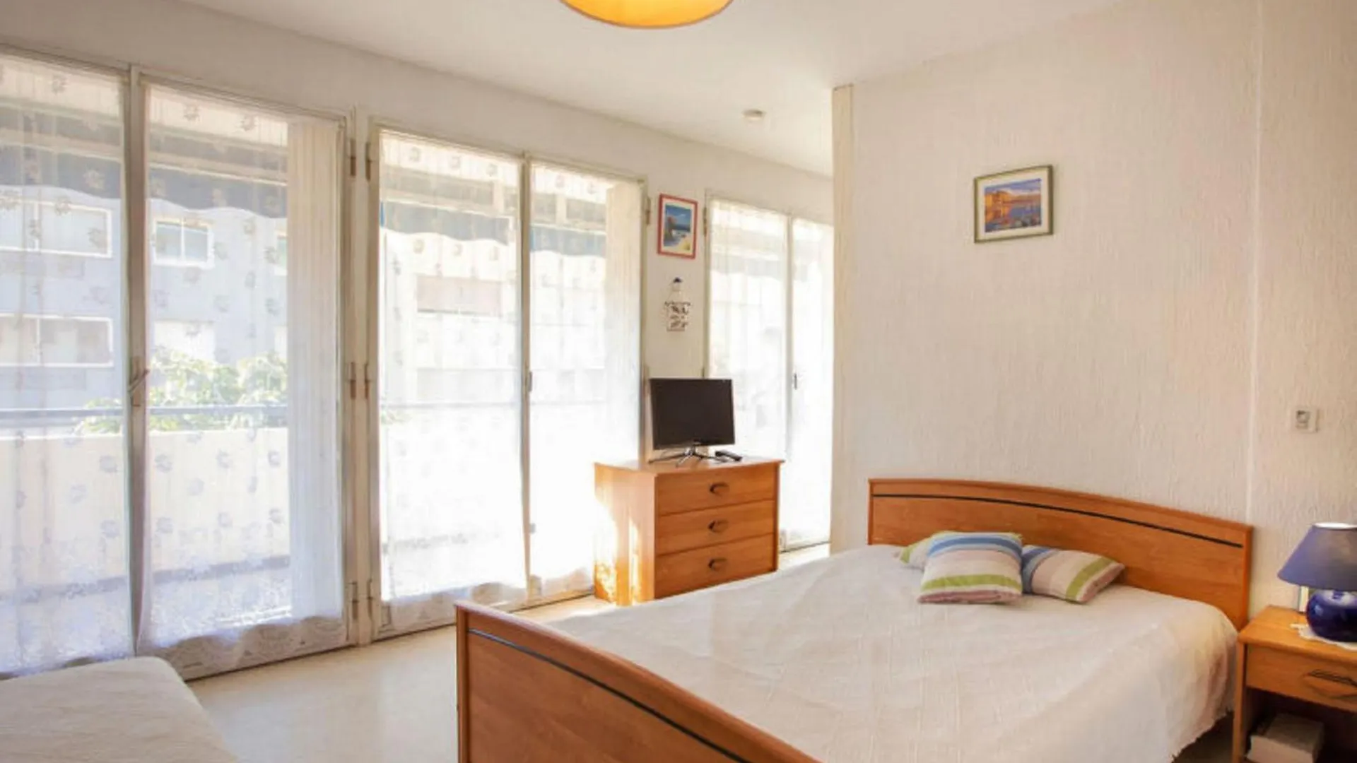 Apartment Les Iris-2 By Interhome Le Lavandou